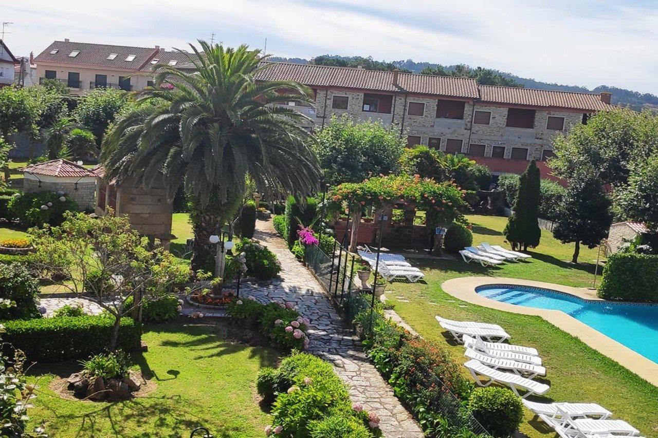 Apartamentos Revo Salinas 3000 A Revolta Buitenkant foto