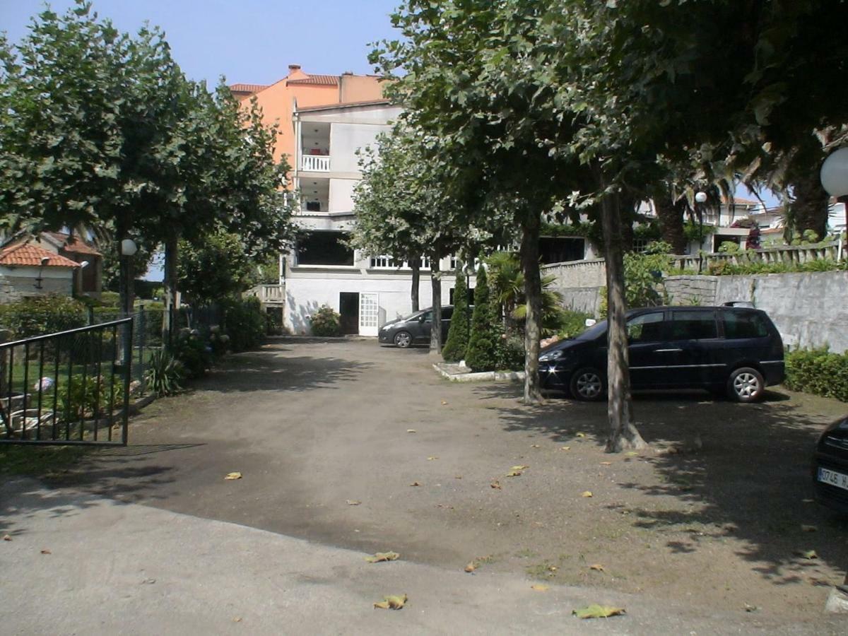 Apartamentos Revo Salinas 3000 A Revolta Buitenkant foto