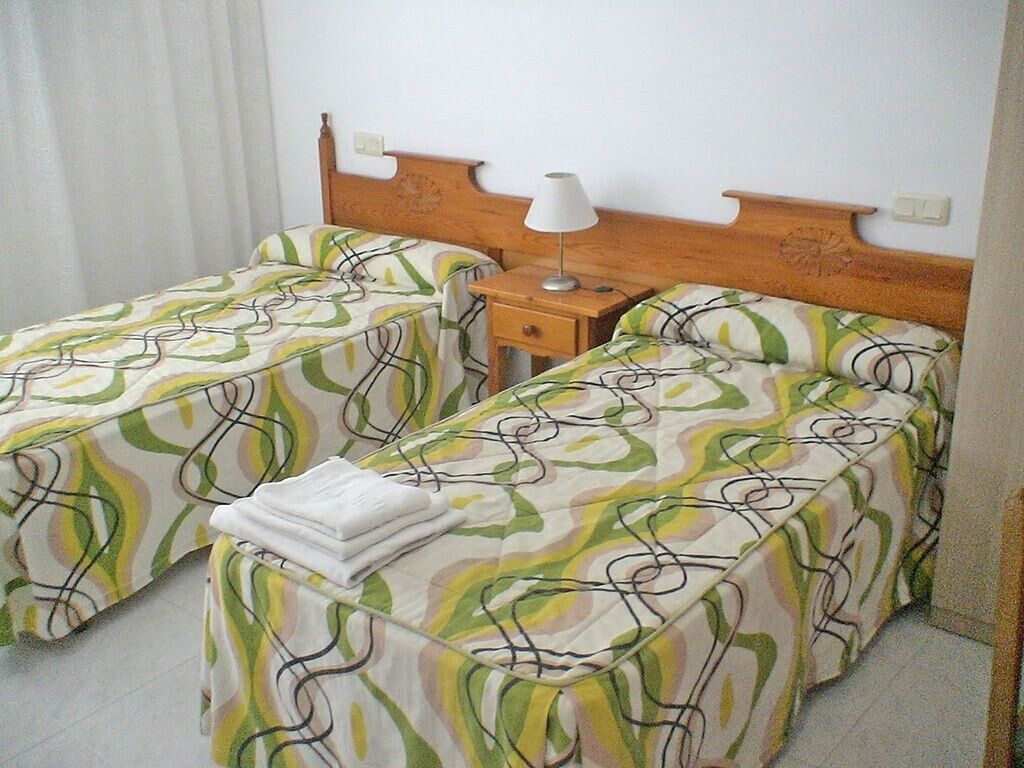 Apartamentos Revo Salinas 3000 A Revolta Buitenkant foto